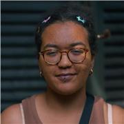 Laureanda in Accademia di Belle Arti di Bologna, offre ripetizioni di storia dell'arte e software grafici